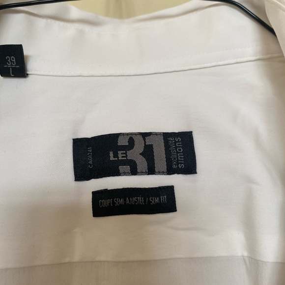 Men’s white buttons down shirt - Picture 2 of 2